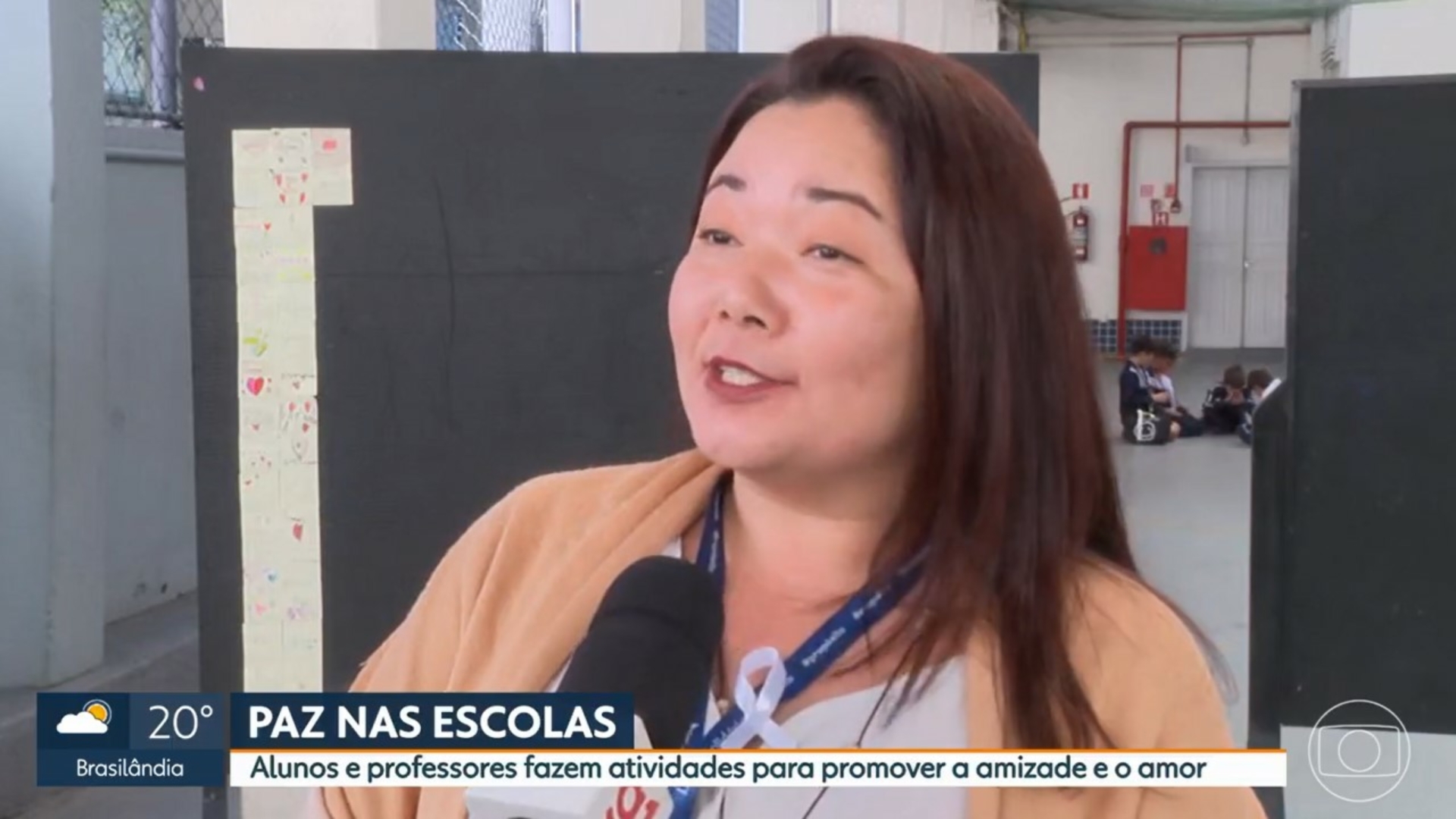 Atividades de combate à violência e propagação da paz no Colégio Santa Amália é destaque na Globo