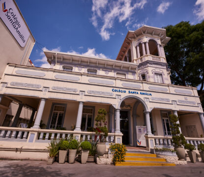 À melhor escola, onde o conhecimento se transforma em excelência!